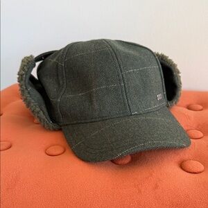 Men’s Trapper Hat NWOT